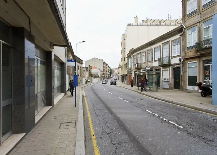 Spacious Trendy Flat With Netflix - Central Location 公寓 波尔图