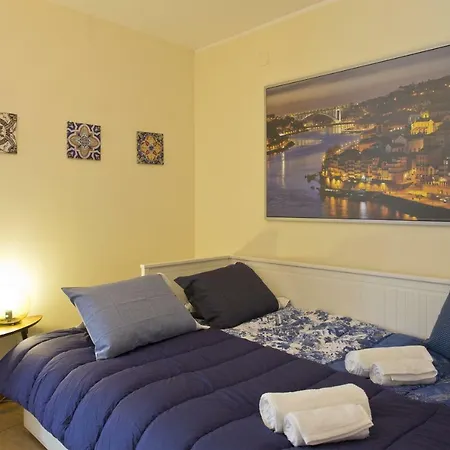 Spacious Trendy Flat With Netflix - Central Location Oporto